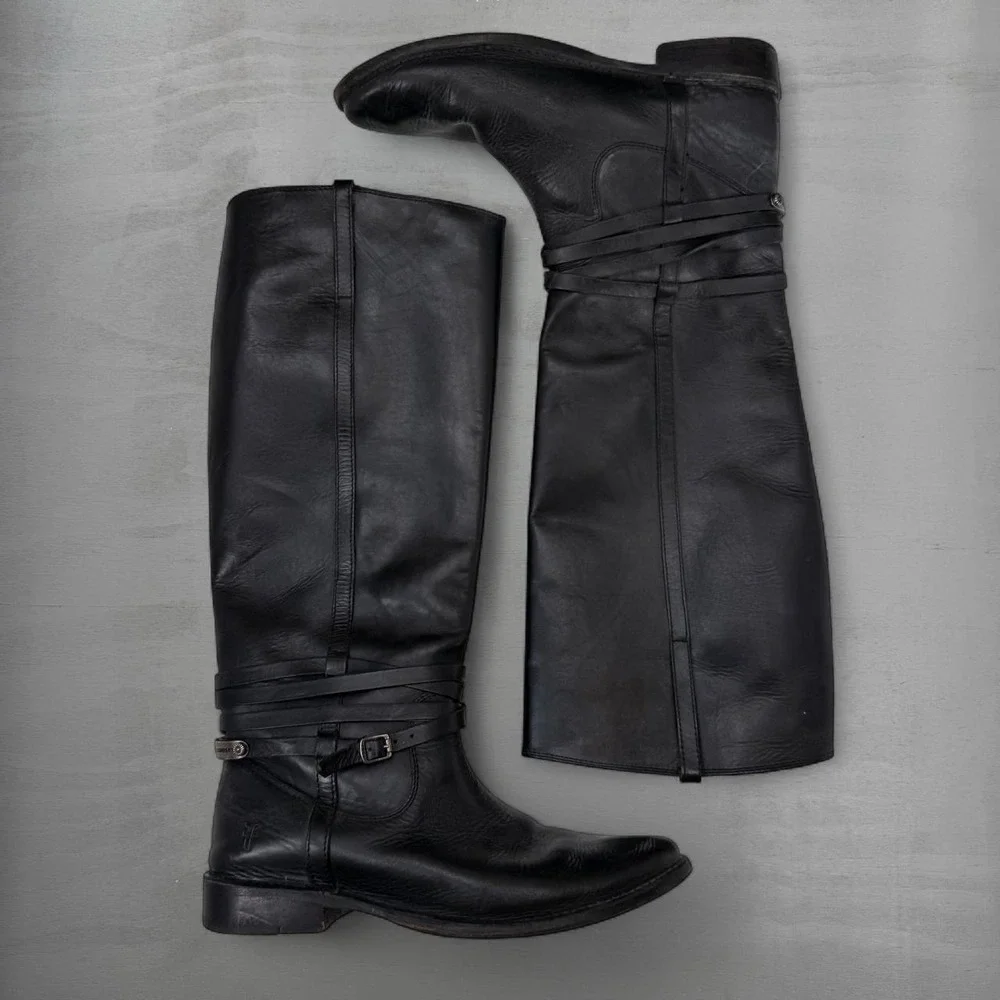 FRYE Melissa Button Lug Equestrian Inspired Tall Boots Black Women's Size 8 B